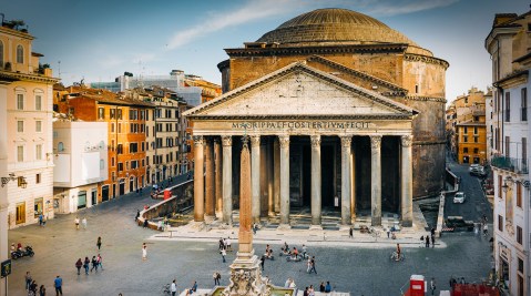 Rome Travel Guide, Discover the top 34 attractions in Rome Exploring Italy, visiting popular sites, tourist spots, Roman historical sites, and iconic landmarks. 34 Things to do in Rome, Italy. Looking for the top activities, must-see spots, and attractions in Rome?
